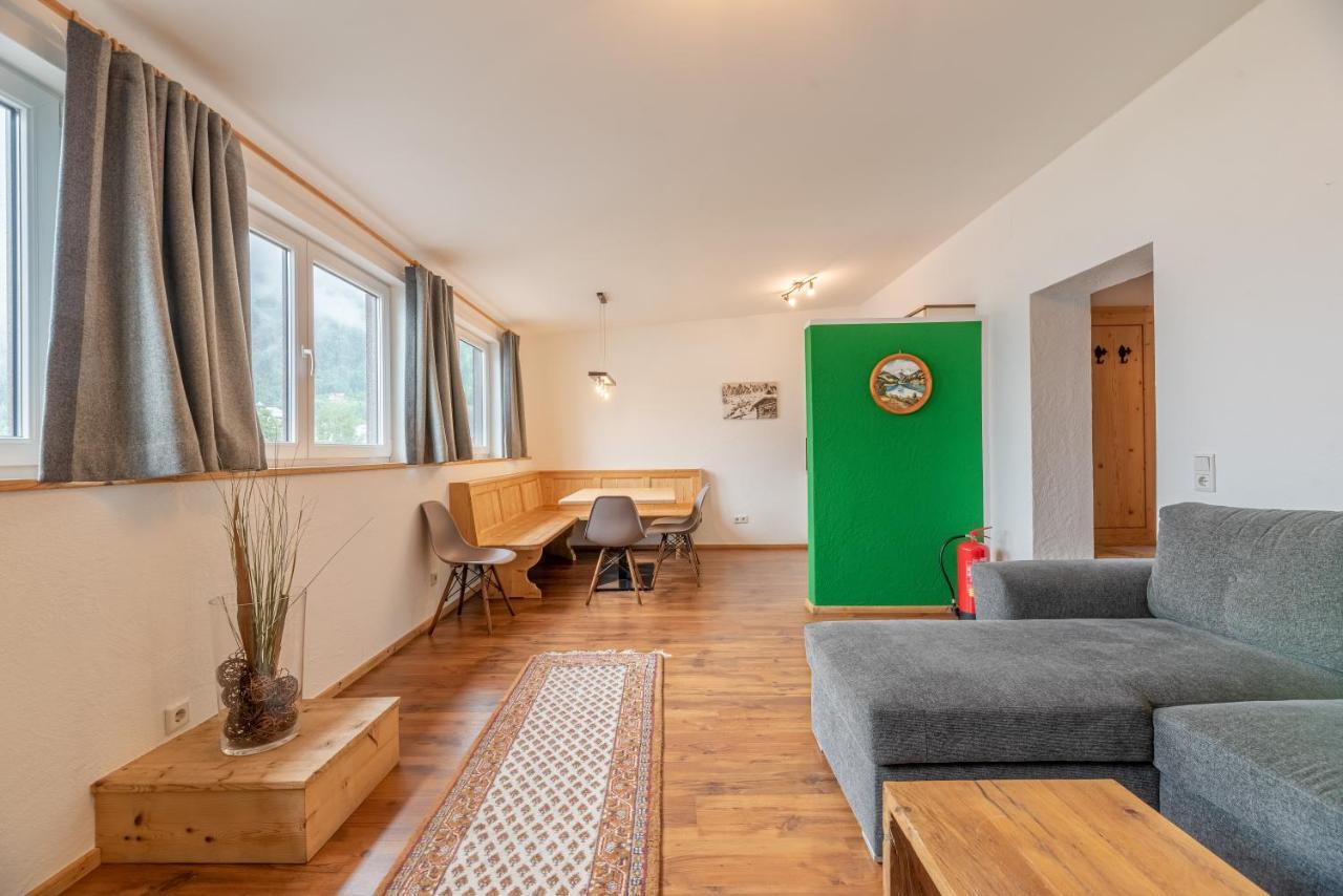 Anblick Appartement With Lake View 젤암제 외부 사진